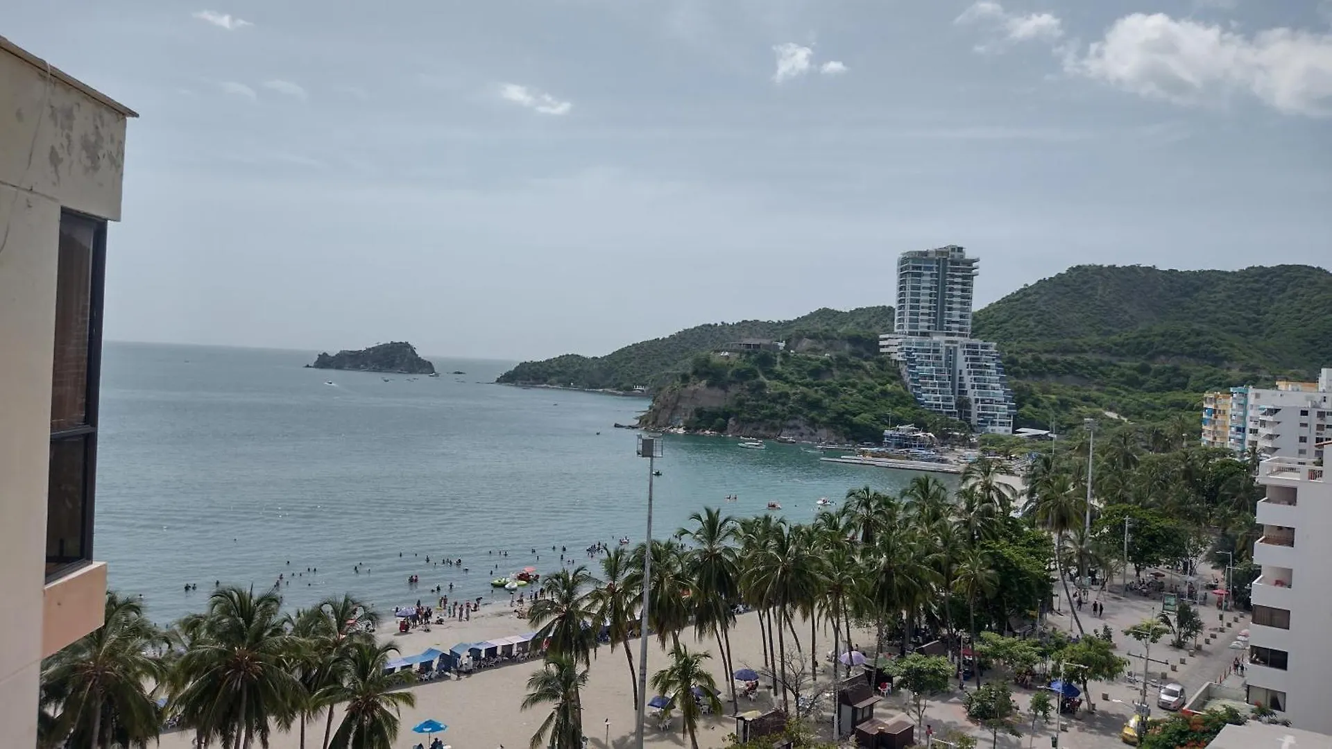 Apartamento 10c Edf.Playa Santa Marta  Colombia